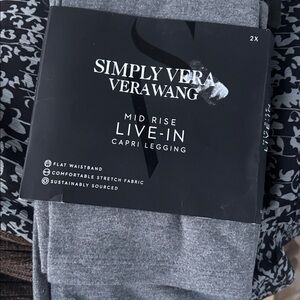 Vera Wang Leggings Gray 2X New Mid Rise Live-in Capri